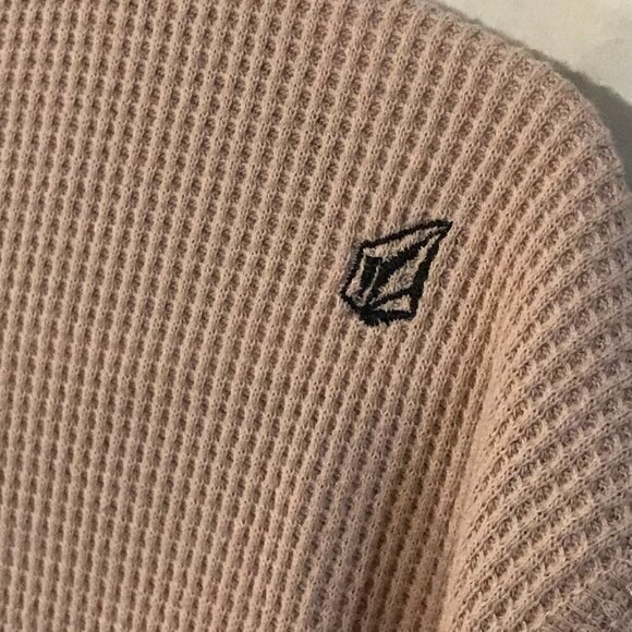 Volcom Women Top Carnation Pink Roses Floral Blouse Tee Quilted Shirt Medium - Picture 5 of 6